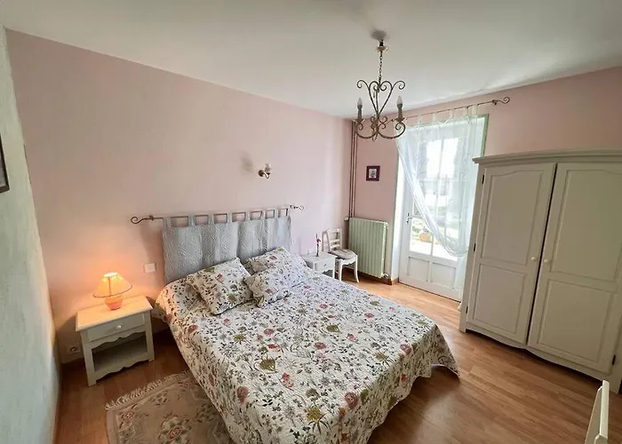 Le Des Marronniers - Location 3* Avec Piscine Ceaux-en-Loudun